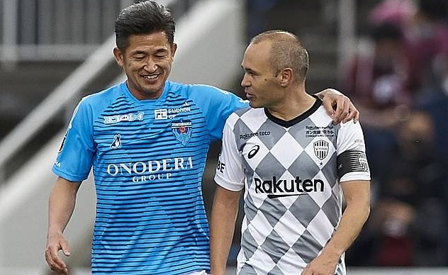 ميورا يحطم رقمه الشخصي في الاحتراف